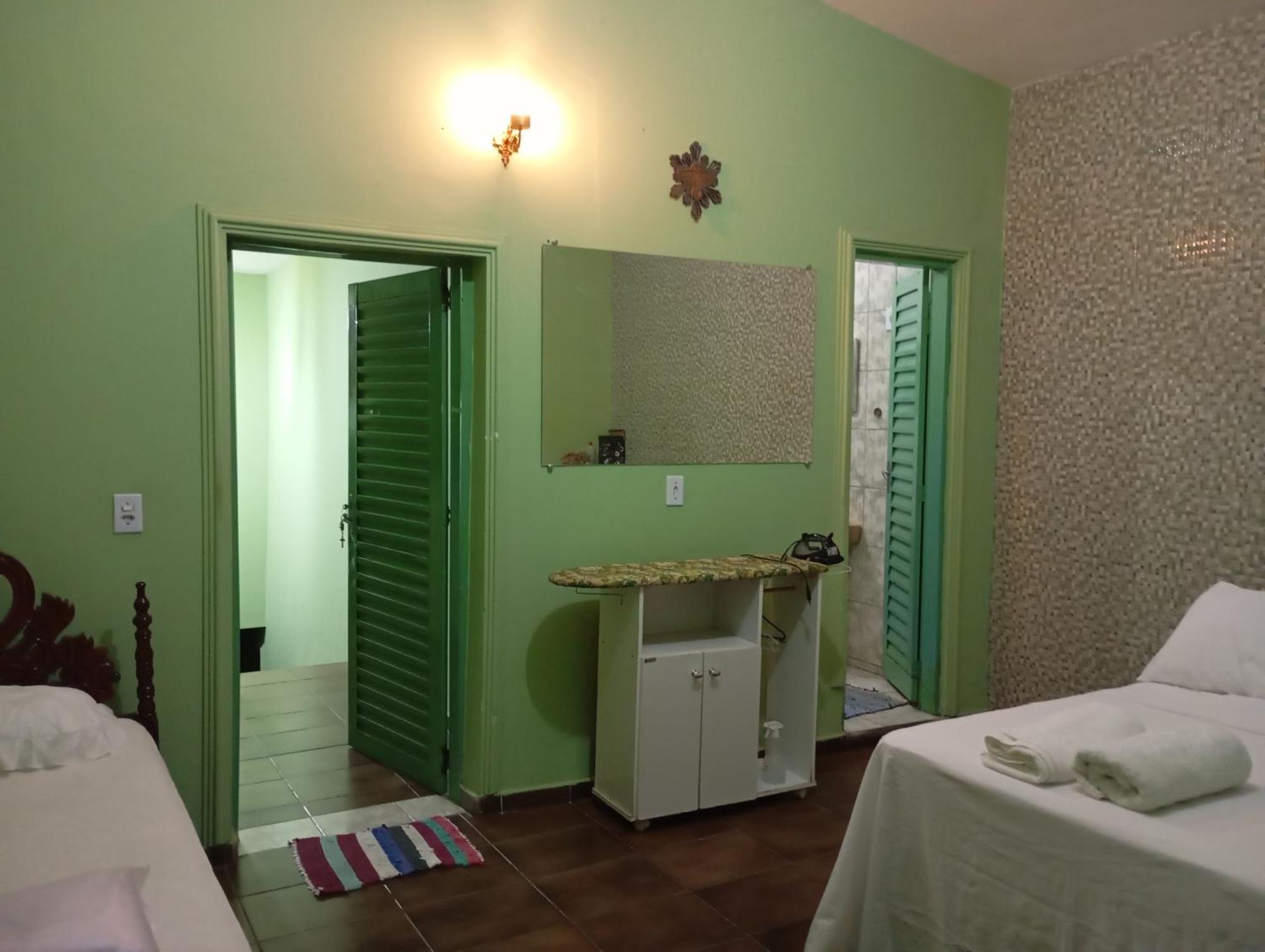 Hospedagem Casa Da Waldir, Quarto Suite 01 Goiás Buitenkant foto